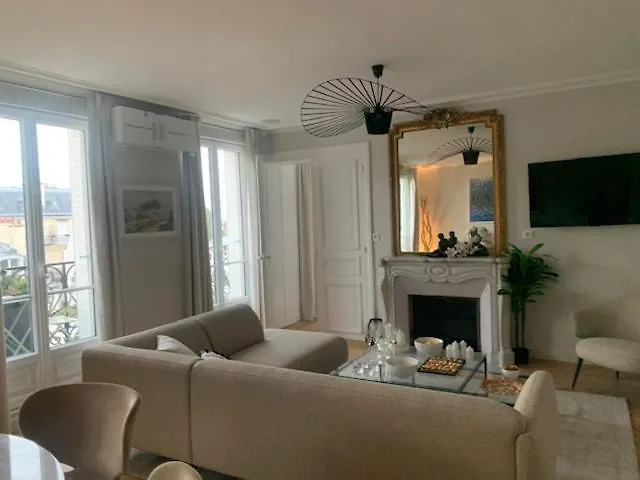 Bed & Breakfast Le Ciel De - Montparnasse & Jardin Du Luxembourg *