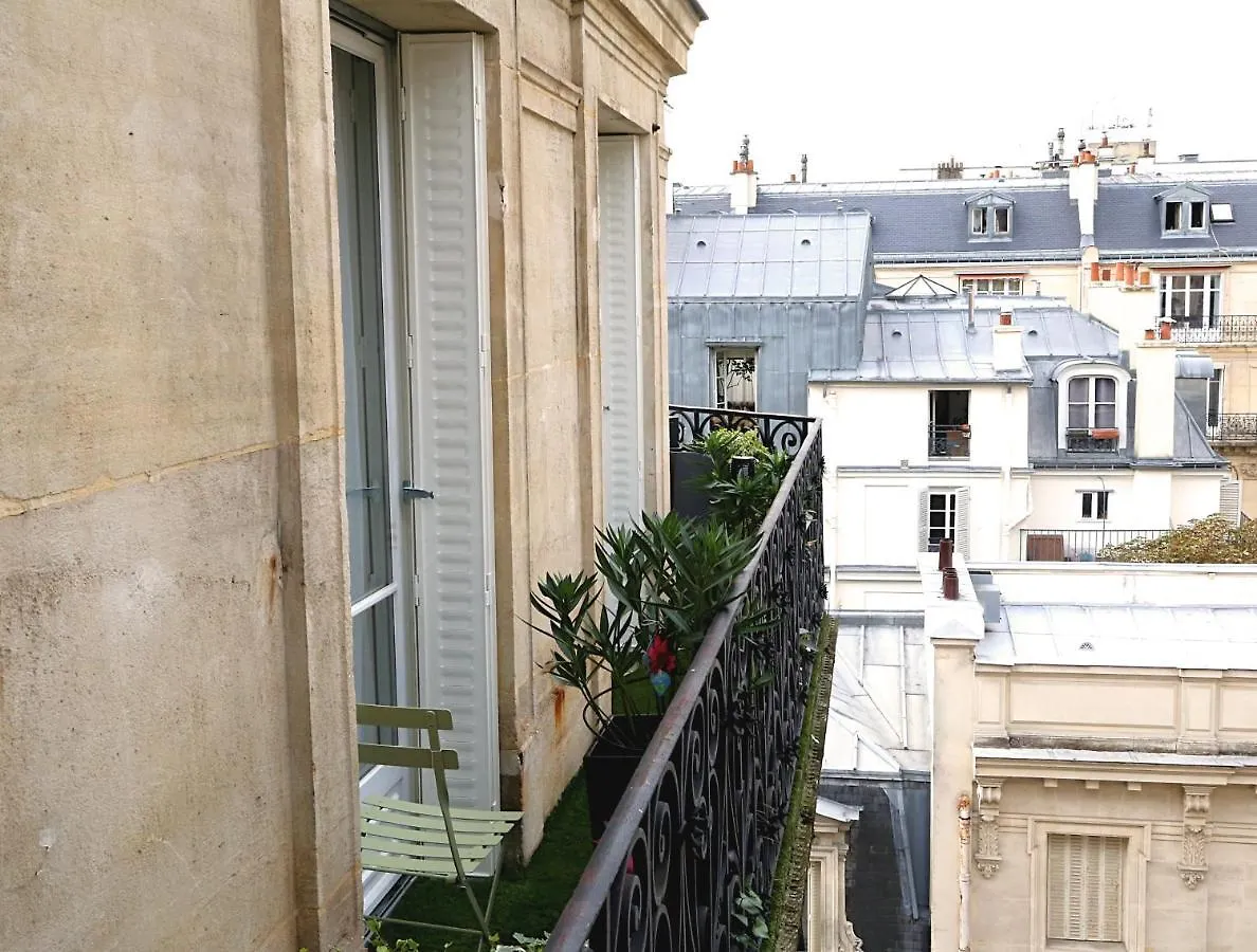 B&B Le Ciel De - Montparnasse & Jardin Du Luxembourg 파리